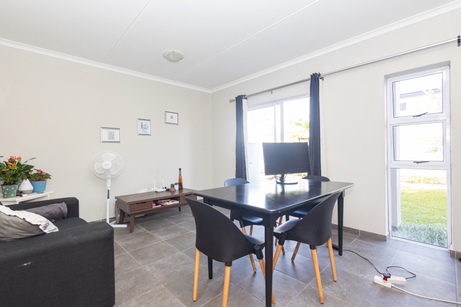 1 Bedroom Property for Sale in Haasendal Western Cape